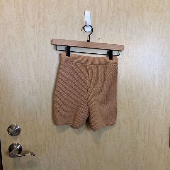 Reformation Camel Sanzo Ribbed Shorts - Picture 2 of 6